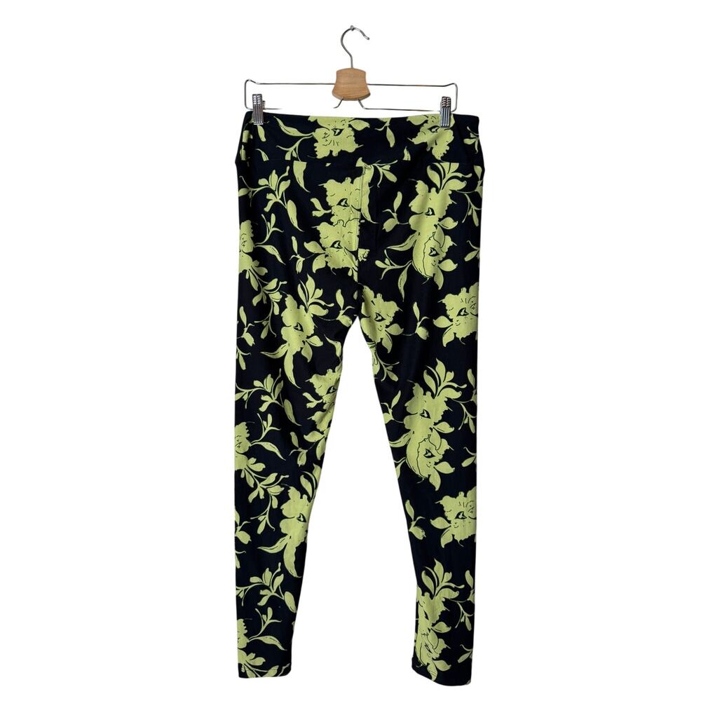 Lularoe Tall and Curvy Black Yellow Tropical Floral Print Leggings Size 12-18 - Picture 7 of 7